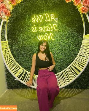 Jacqueline Schindler photo #0014