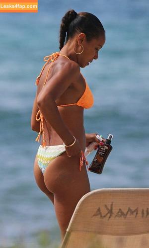 Jada Pinkett Smith photo #0017