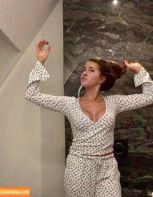 Jade Anna photo #0024