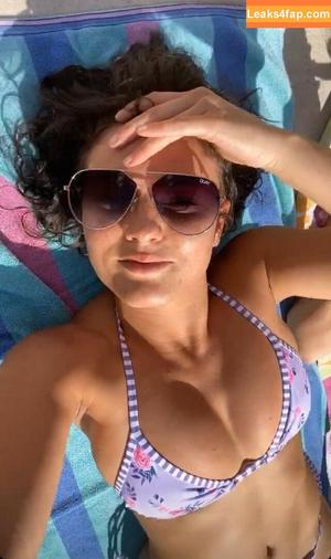 Jade Chynoweth photo #0011