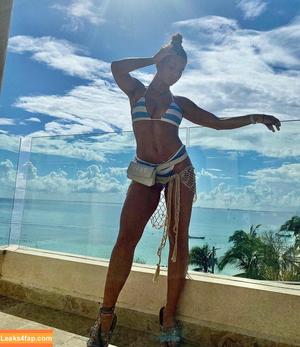 Jade Chynoweth photo #0020