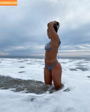 Jade Chynoweth photo #0059