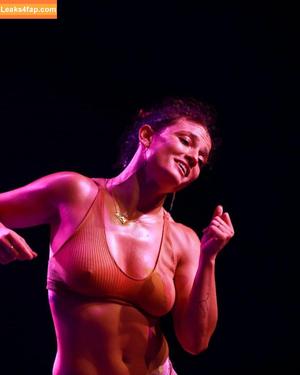 Jade Chynoweth photo #0136