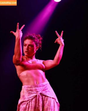 Jade Chynoweth photo #0137