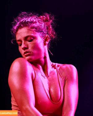 Jade Chynoweth photo #0138