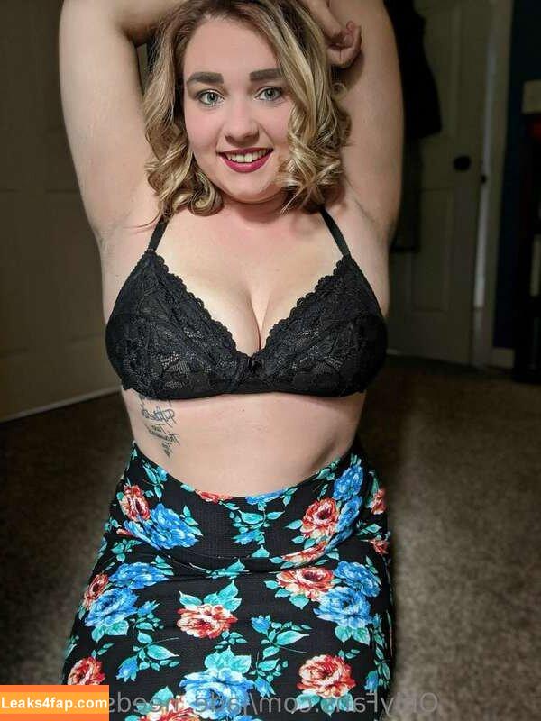 Jade_needs_a_light / https: leaked photo photo #0014