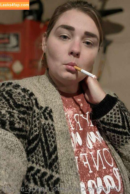 Jade_needs_a_light / https: leaked photo photo #0015