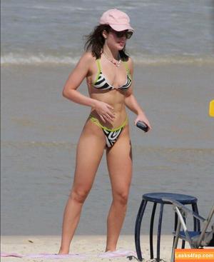 Jade Picon photo #0011