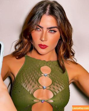 Jade Picon photo #0046