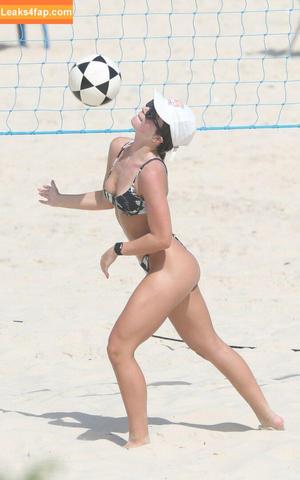 Jade Picon photo #0095