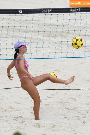 Jade Picon photo #0145