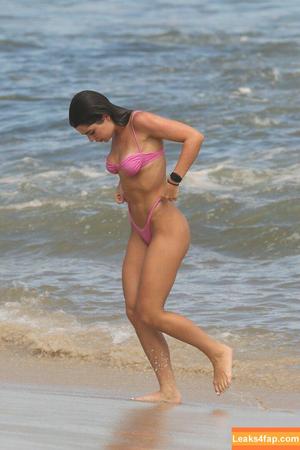 Jade Picon photo #0147