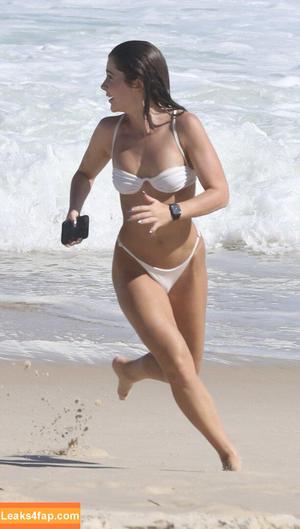 Jade Picon photo #0288