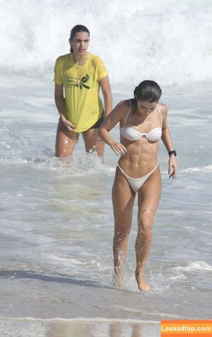 Jade Picon photo #0293