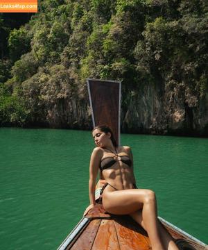 Jade Picon photo #0438