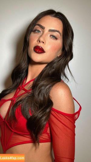 Jade Picon photo #0527