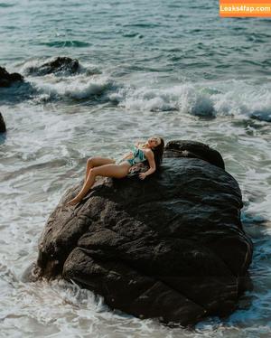 Jade Picon photo #0540