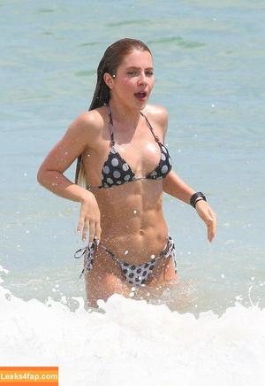Jade Picon photo #0901