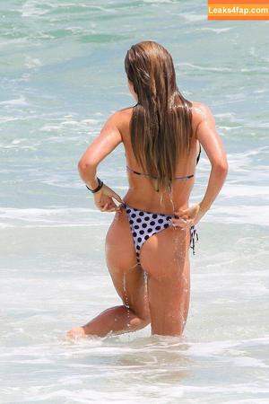 Jade Picon photo #0905