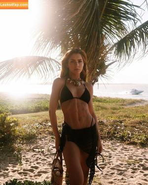 Jade Picon photo #0959