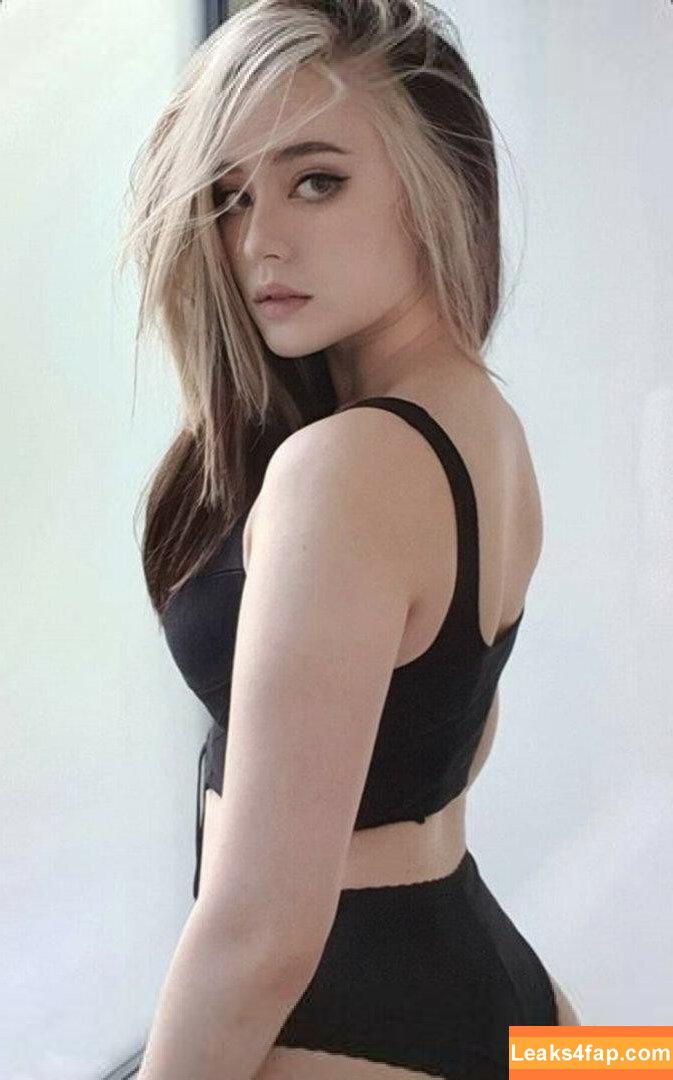 Jade Yanh /  leaked photo photo #0001