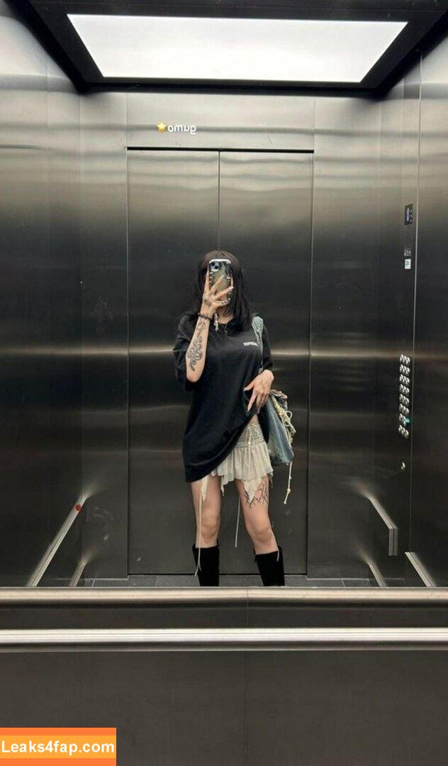 Jade Yanh /  leaked photo photo #0004