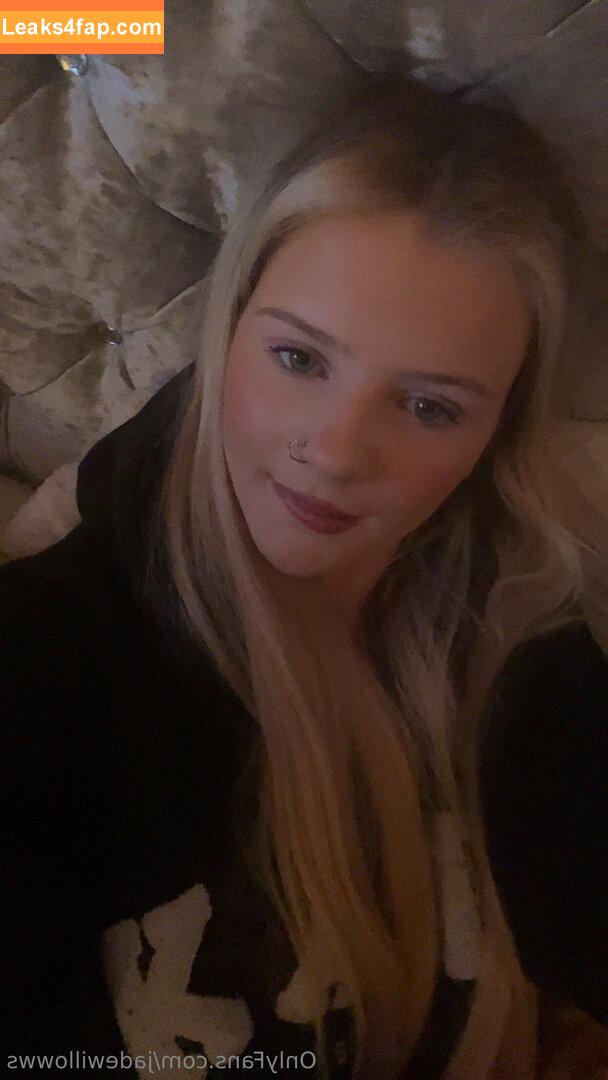 jadewillowws / itsjade_willow leaked photo photo #0005