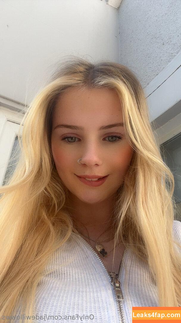 jadewillowws / itsjade_willow leaked photo photo #0009