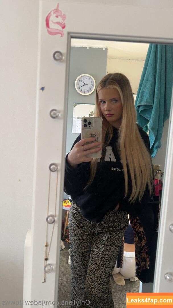 jadewillowws / itsjade_willow leaked photo photo #0010
