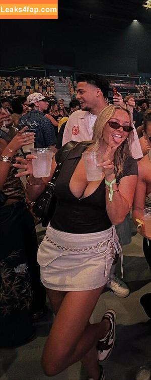 Jaime Chapman photo #0033