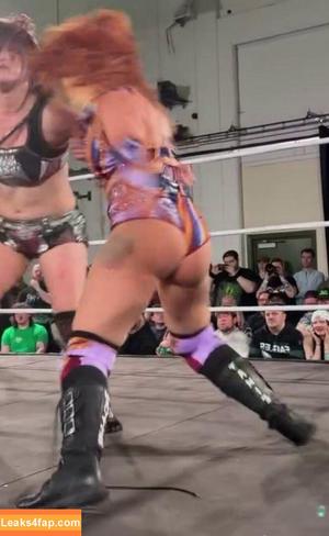 Jaime Hayter photo #0172