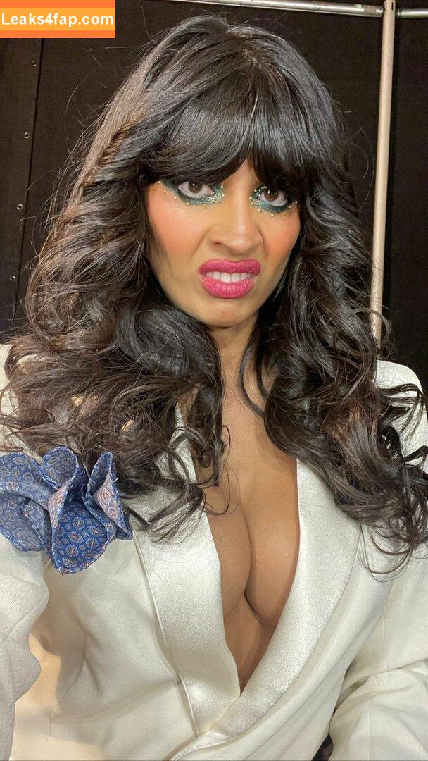 Jameela Jamil / jameelajamil слитое фото фото #0017