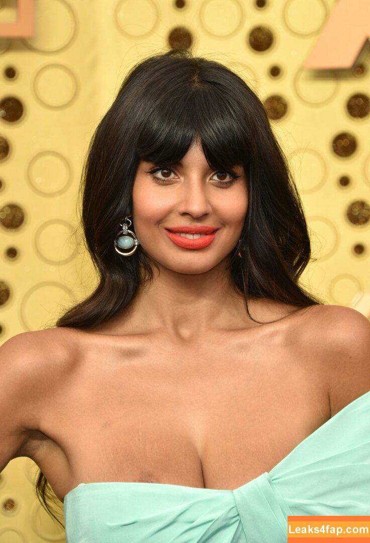 Jameela Jamil / jameelajamil слитое фото фото #0164