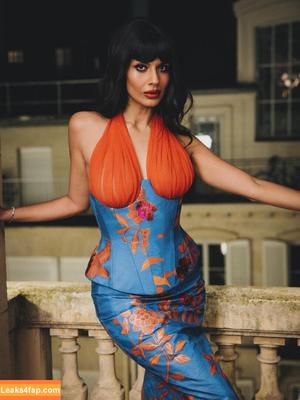 Jameela Jamil photo #0211
