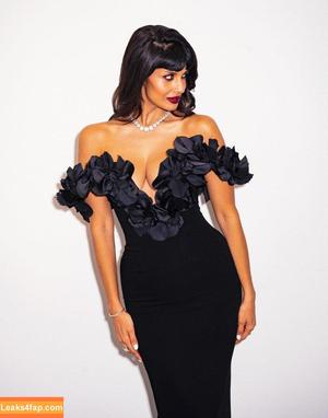 Jameela Jamil фото #0229