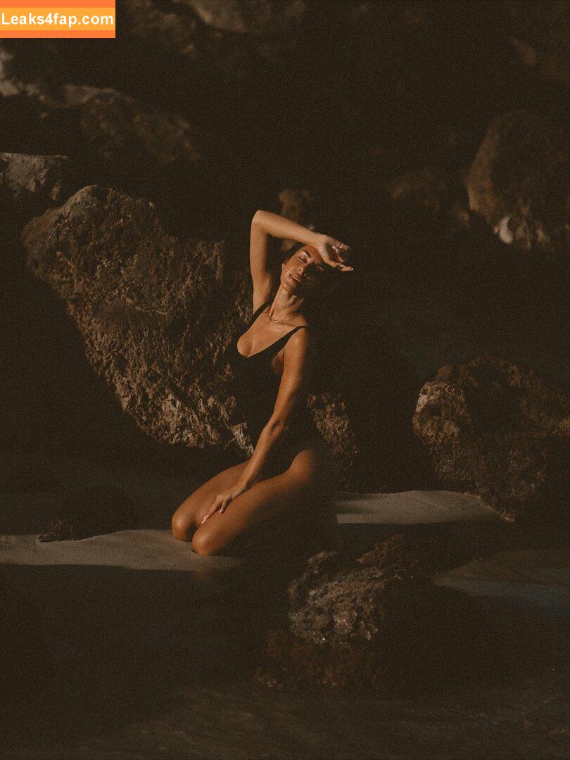 Jana Azizi / jana_azizi / janaazizi слитое фото фото #0177