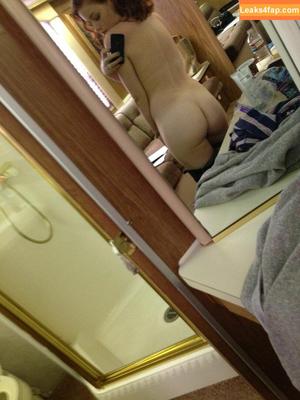 Jane Levy photo #0024