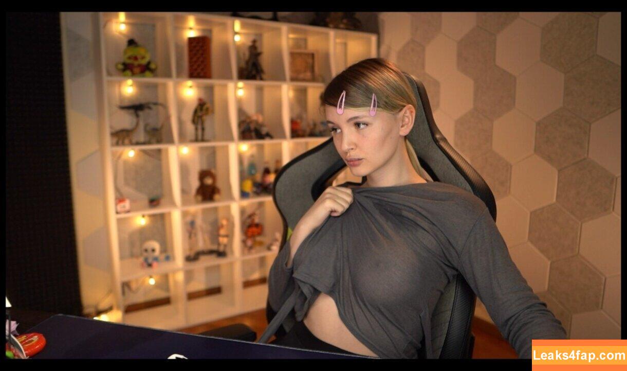 Jane Wild / gilticus leaked photo photo #0163