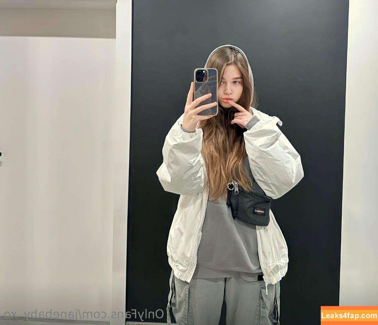janebaby.xo / cravencocon / janebaby_xo leaked photo photo #0357