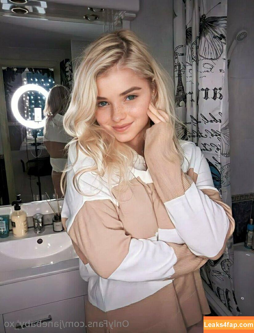 janebaby.xo / cravencocon / janebaby_xo leaked photo photo #0359