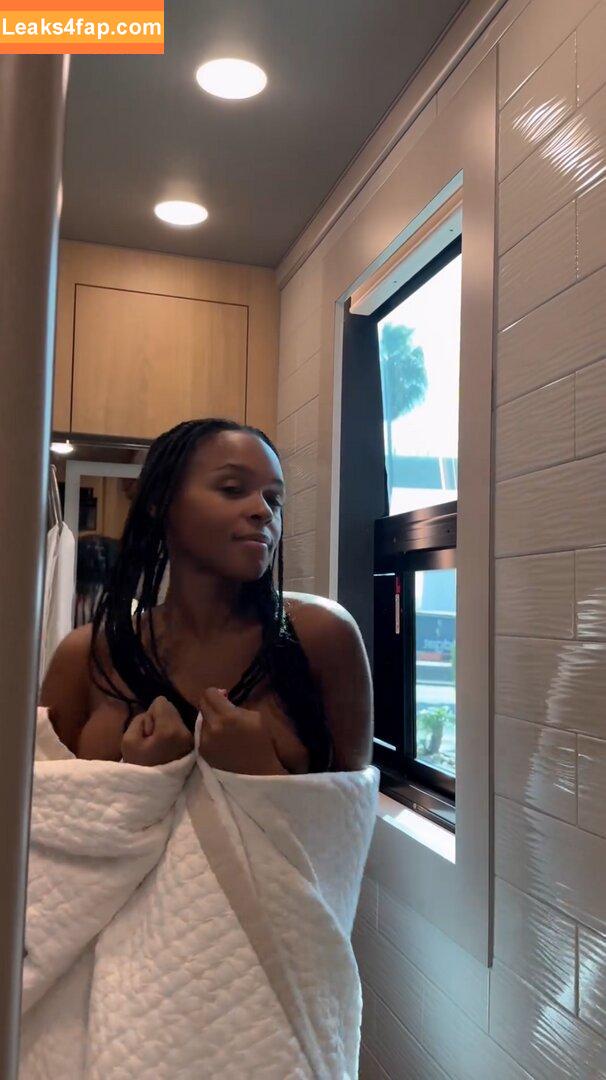 Janelle Monae / janellemonae leaked photo photo #0143