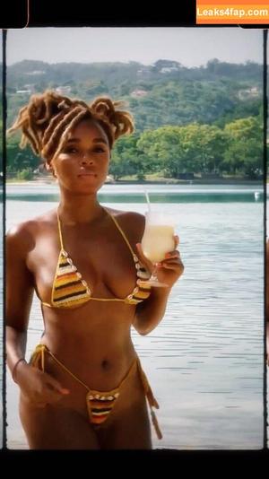 Janelle Monae photo #0107