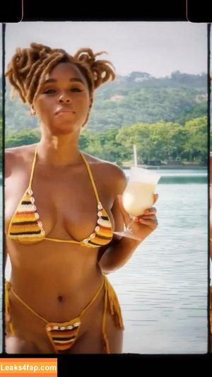 Janelle Monae photo #0108