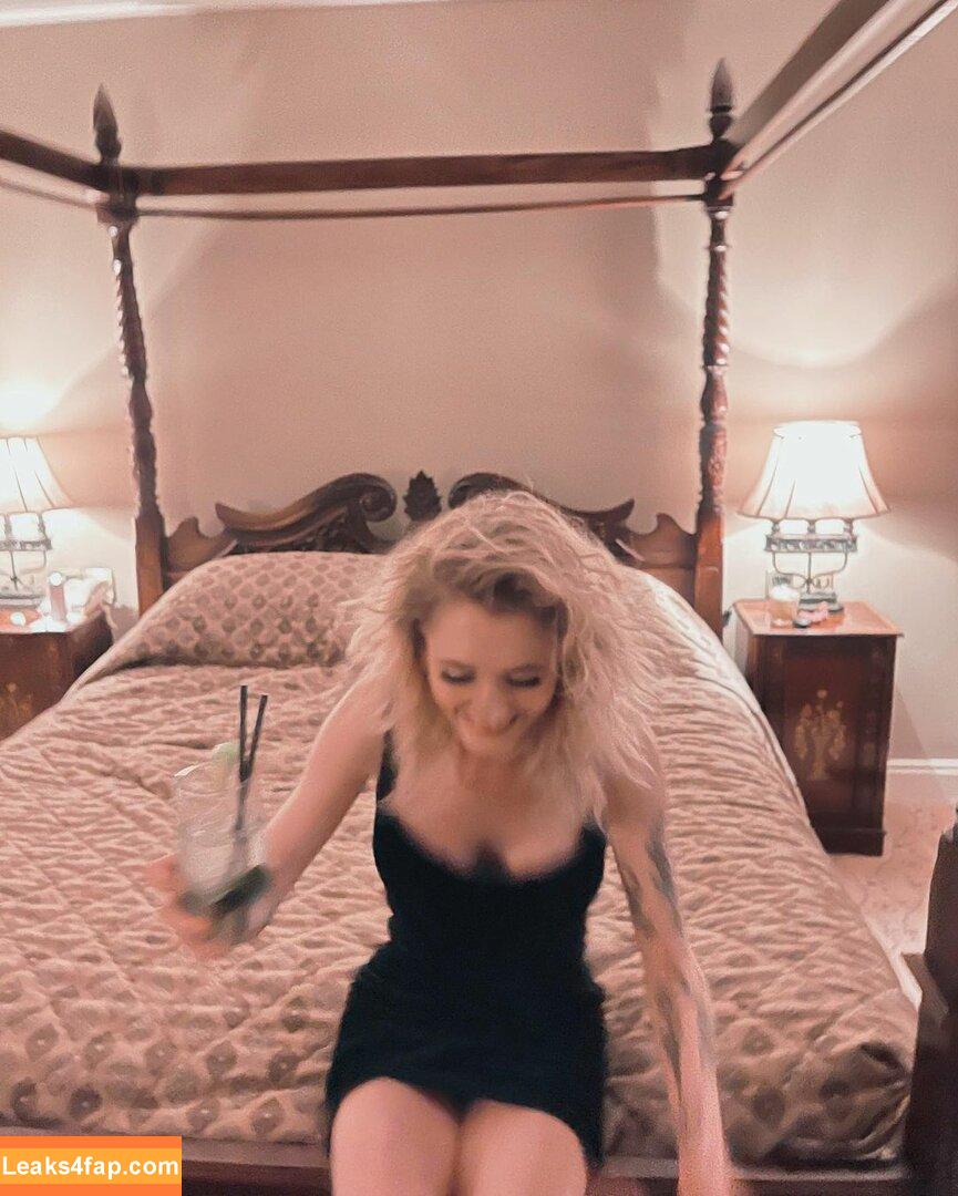 Janet Devlin / JanetJealousy / janetdevlinofficial leaked photo photo #0021