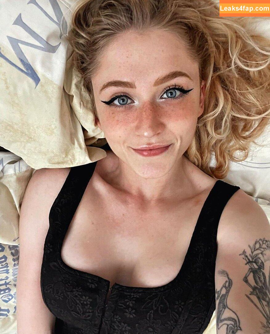 Janet Devlin / JanetJealousy / janetdevlinofficial leaked photo photo #0044