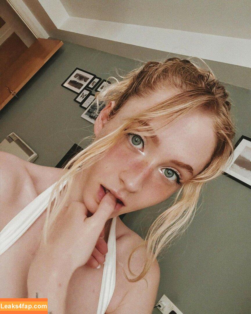 Janet Devlin / JanetJealousy / janetdevlinofficial leaked photo photo #0060