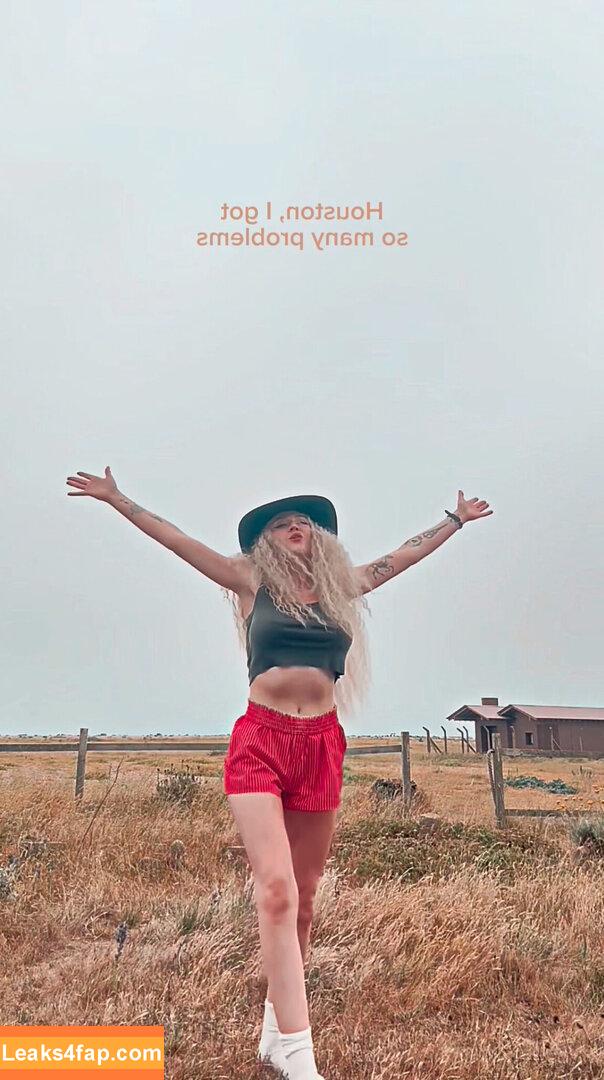 Janet Devlin / JanetJealousy / janetdevlinofficial leaked photo photo #0215