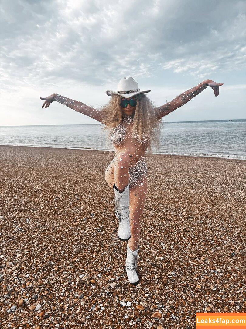 Janet Devlin / JanetJealousy / janetdevlinofficial leaked photo photo #0218