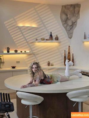 Janet Devlin photo #0233