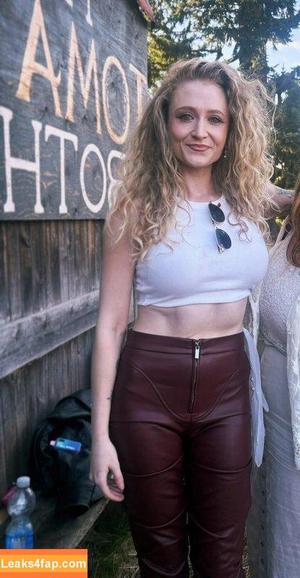 Janet Devlin photo #0234